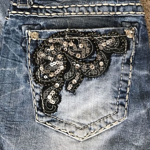 Miss Me crop jeans! - Picture 3 of 6